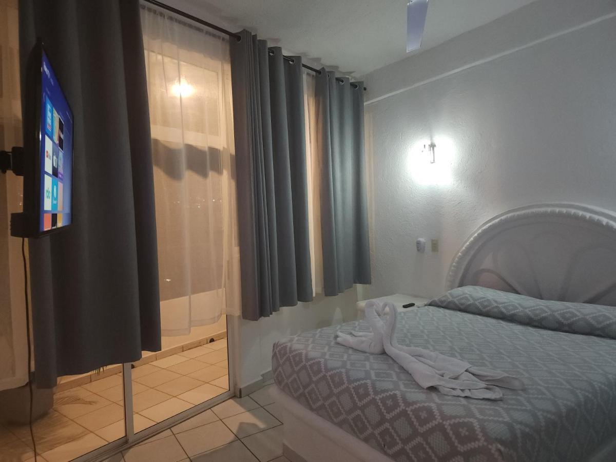 1 Bedroom Apt With Ac , Tv , Wi-Fi Near Dt And Beach Zihuatanejo Extérieur photo